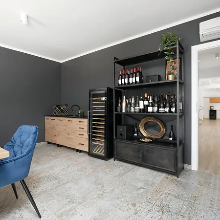 Roti In Roti - Haus Fuer 8 Personen Vila